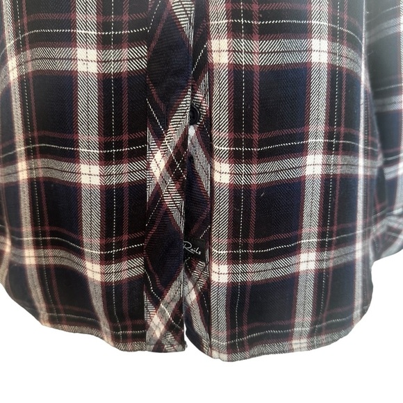 Rails cotton flannel blue, maroon,and white plaid long sleeve shirt - Picture 7 of 10